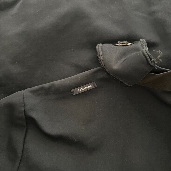 MaxMara blsck satin jeweled collar blouse size 10 - Picture 5 of 6